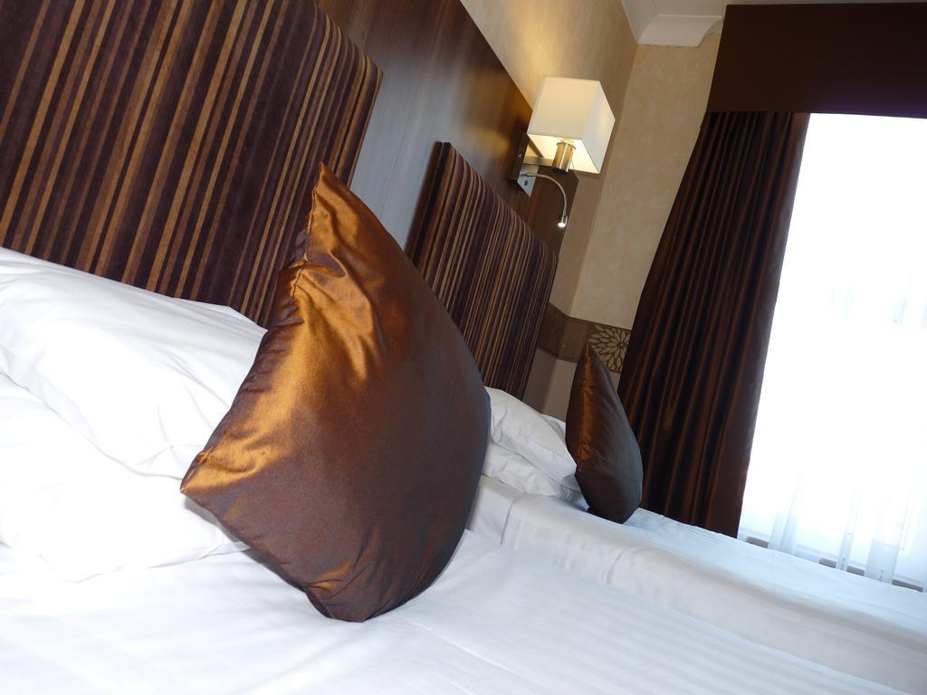The Park Hotel Данун Екстер'єр фото